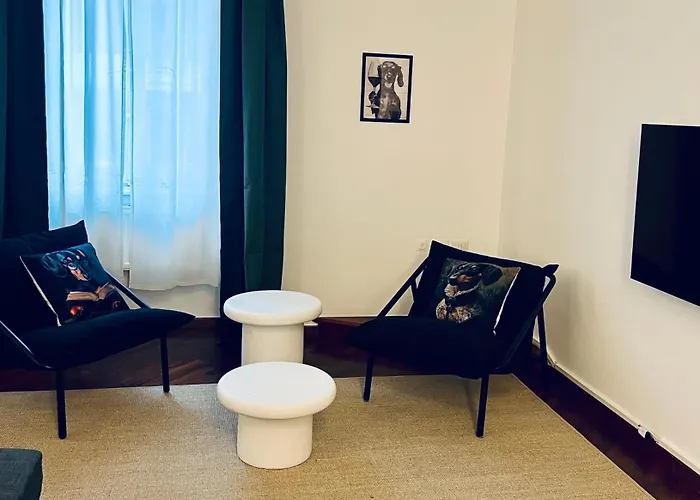 Byron's House Apartment